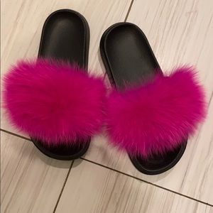 New fox fur sandals slides size 9.5